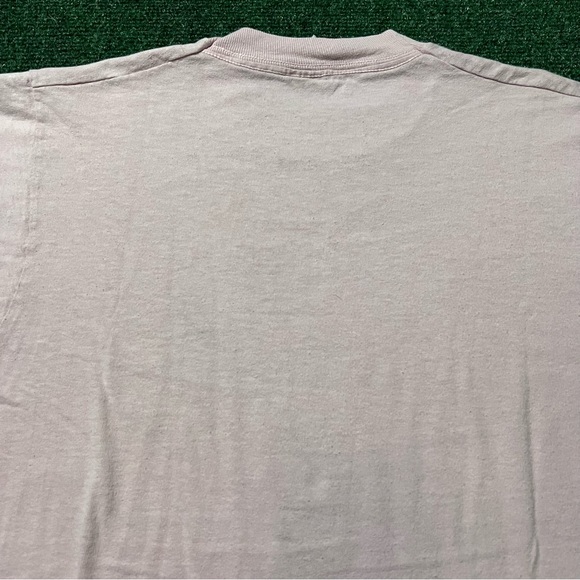 Vintage 80s John Lennon Band Music Cat Napping Pink T Shirt Size M 19X26 - Picture 10 of 13